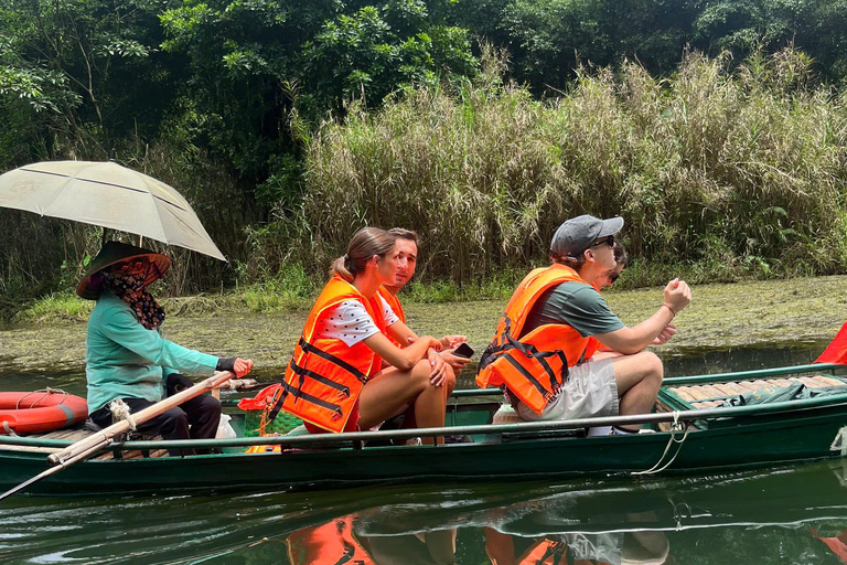 HOA LU - BAI DINH - TRANG AN - MUA-GROTTAN FRÅN NINH BINH