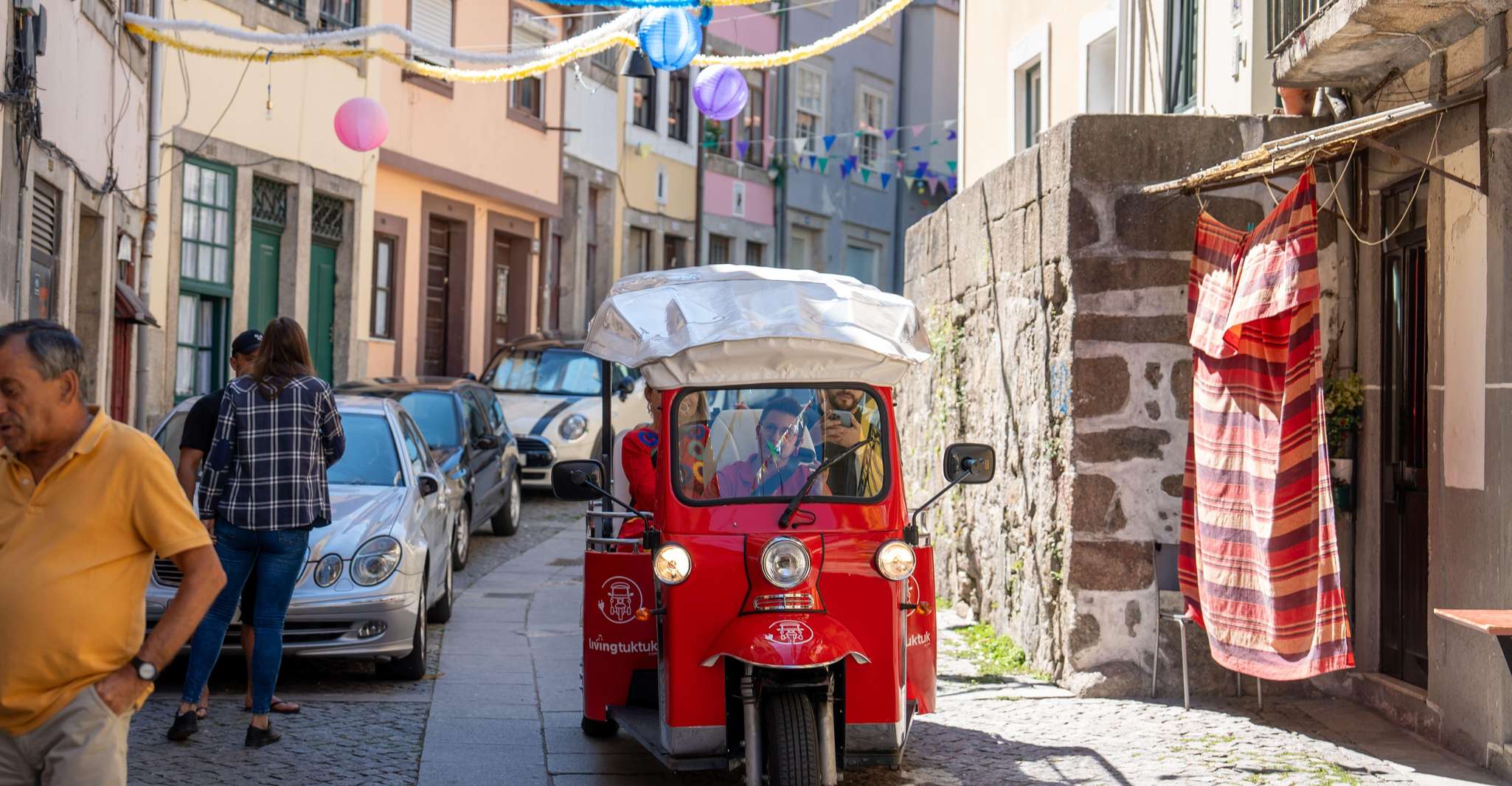 Porto, Guided City Tour by Tuk-Tuk and Douro River Cruise - Housity