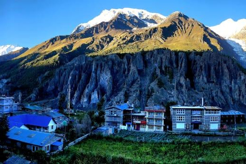 Visita ao lago Tilicho.