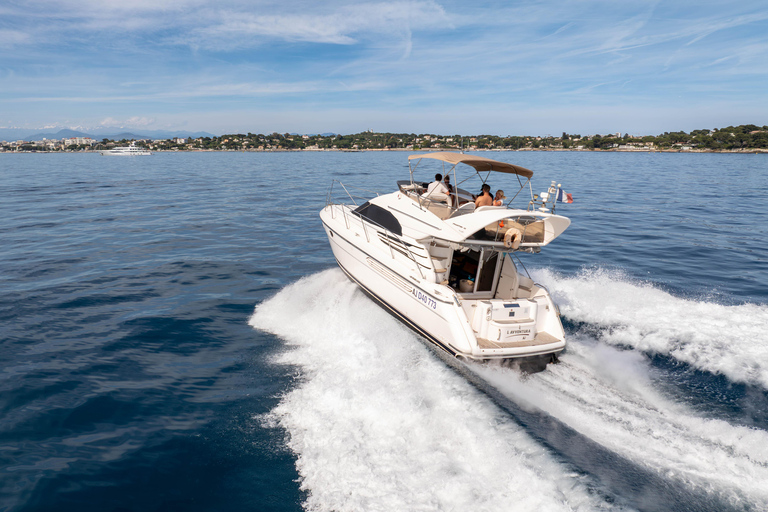 Juan-les-Pins: Boat rental to the Lérins Islands with a skipper Full day – 8 hours
