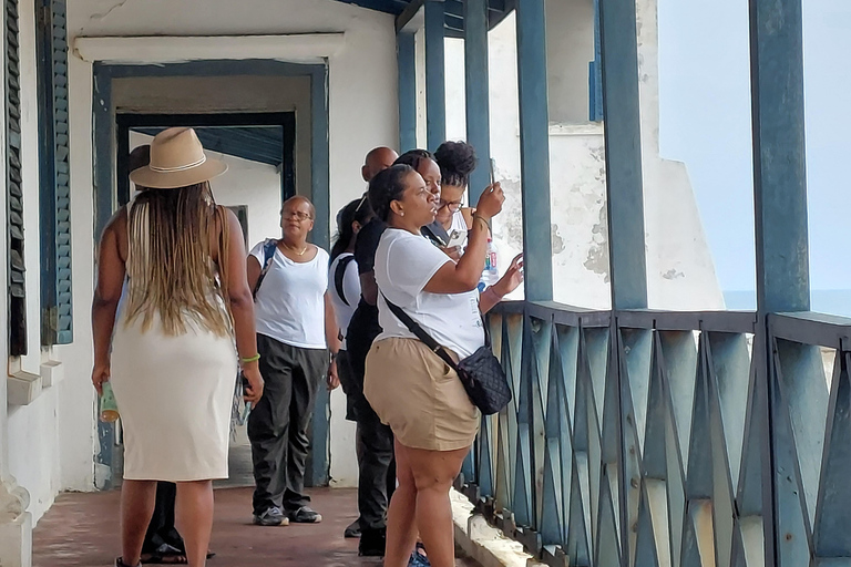Ceremonia del Nombre Akan en el Sitio del Río de los Esclavos y Excursión por la Costa del Cabo