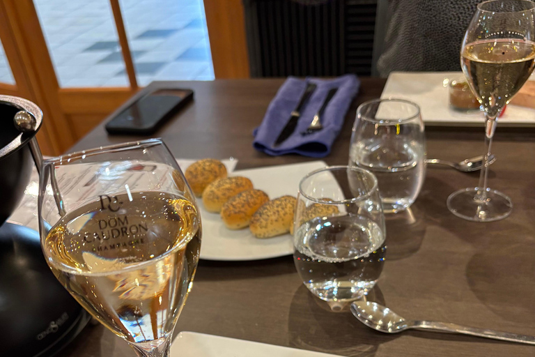 Champagne Day Tour Tours, tastings, and lunch included Champagne Tour Day Tours Tastings Lunch included