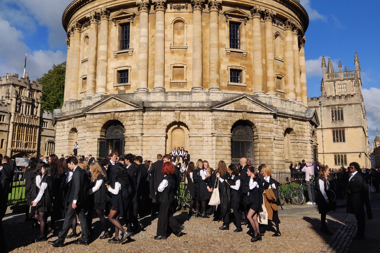 Oxford: Private Guided Walking Tour of University and City Oxford : Guided Walking Tour with optional college visit