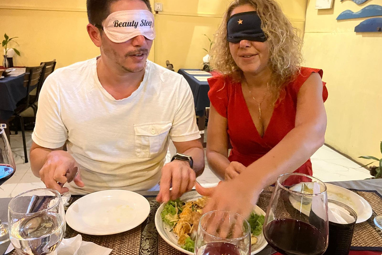 PHNOM PENH: Blindfolded Dining Experience with Tuk Tuk