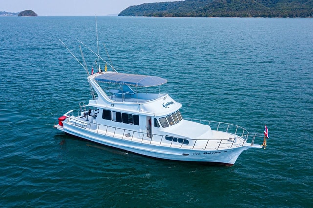 Phuket: Game Fishing and Trolling Boat Trip with Lunch
