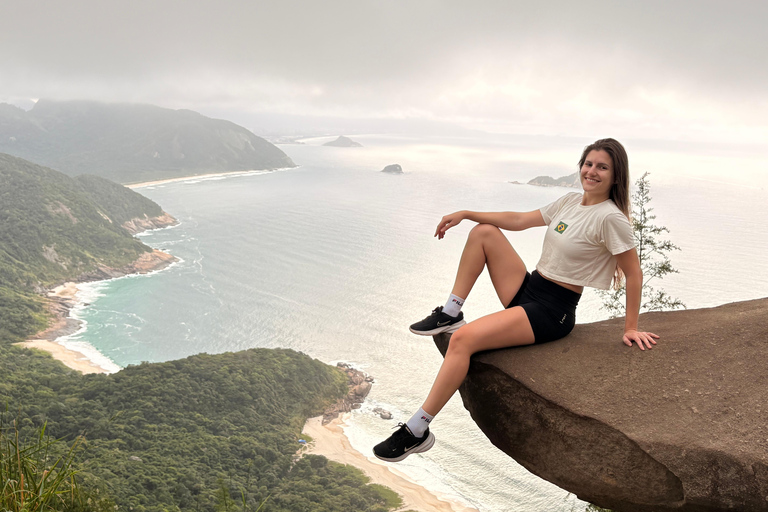 Pedra do Telégrafo: Guided Experience and Rio's Most Famous Photo Pedra do Telégrafo: Guided Experience and the Most Famous Photo of Rio