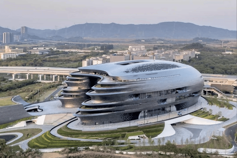 Guangzhou/Shenzhen: Tech Tour w/ Museums & DJI Flagship Shenzhen Start + English Tour Guide