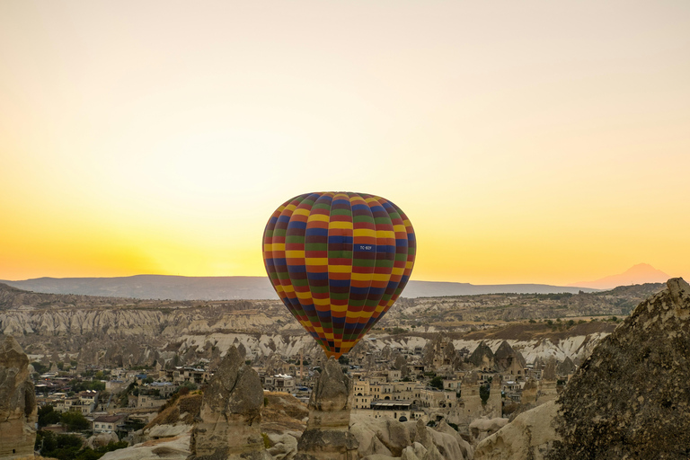 Cappadocia: Hot Air Balloon Ride with Hotel Transfers