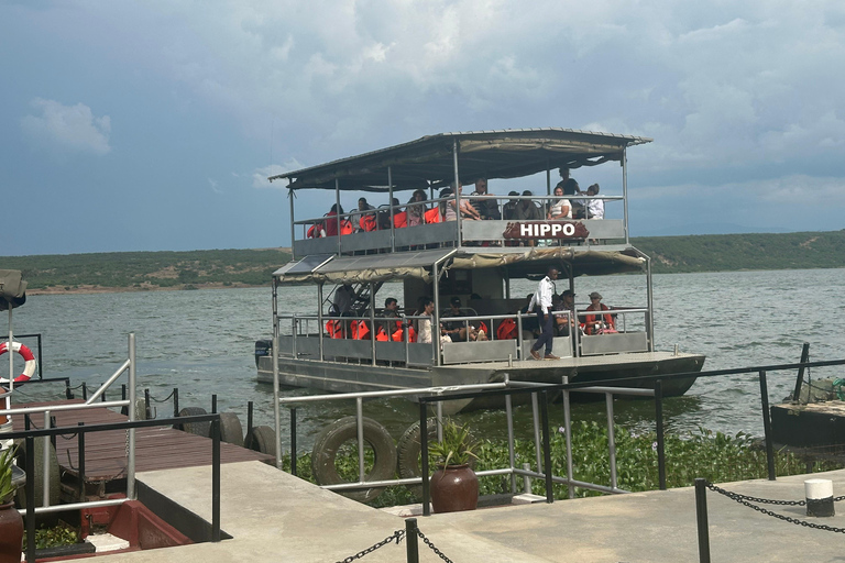 7 Day Rwanda Uganda Culture and Primate Safari Adventure