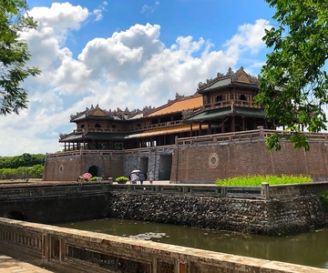 From Hoi An/Da Nang: Hue City Tour with Dinner & Salt Coffee
