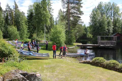 Johannisholm: Geführte Kanutour auf dem Venjanssjön