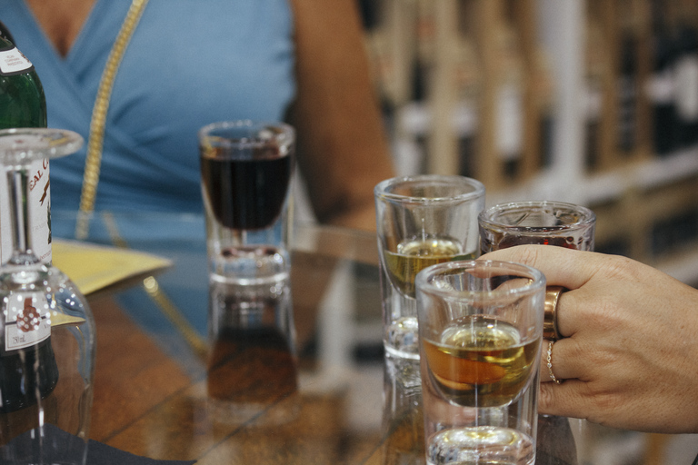 Porto Food Tour: Traditional Taverns and Local Dishes