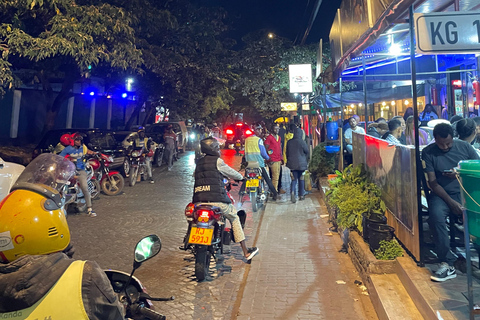 Kigali: Evening Sightseeing Tour with Traditional Dinner