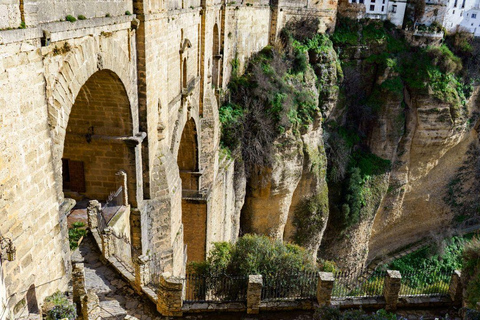 Ronda and Pasarelas del Tajo with free time from Malaga