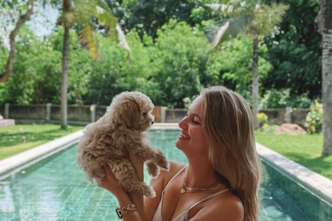 Bali: Canggu Puppy Yoga Class with Refreshing Drinks