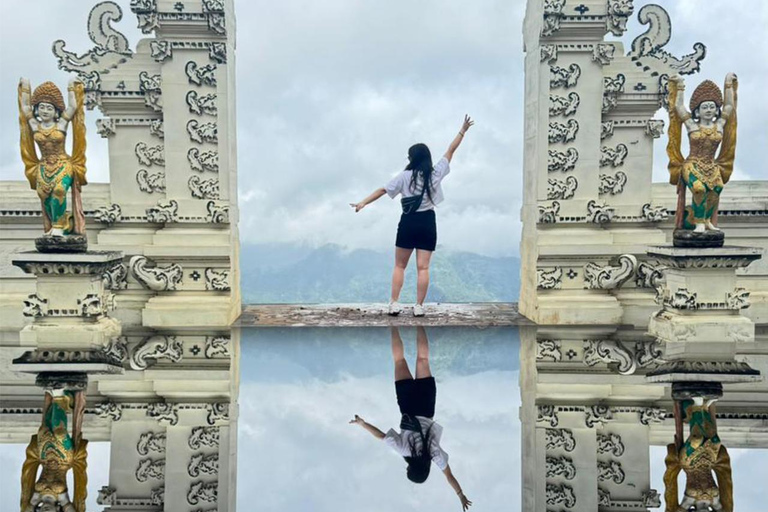 Best of East Bali: Gate of Heaven, Besakih & Water Palace