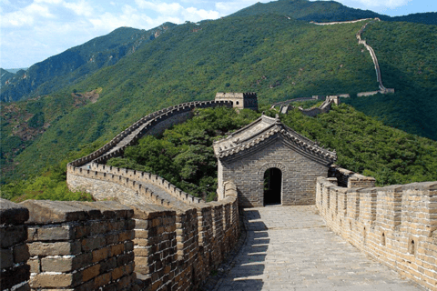 Beijing: Trip to Mutianyu Great Wall by ZanbusBeijing: Mutianyu Great Wall Roundtrip Zanbus Tickets Only