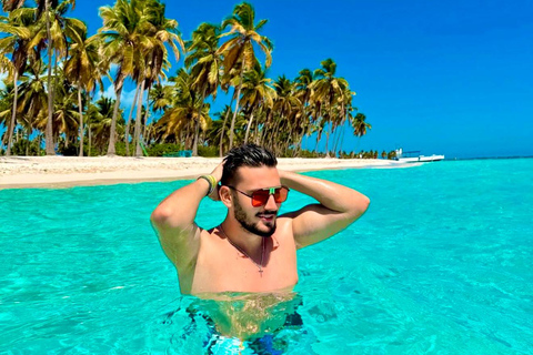 Punta Cana: Saona Island Exclusive Private Beach, Open Bar & Premium Lunch