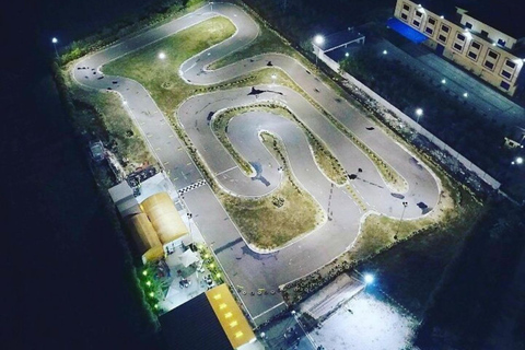 Känn spänningen: Karting i Tirana