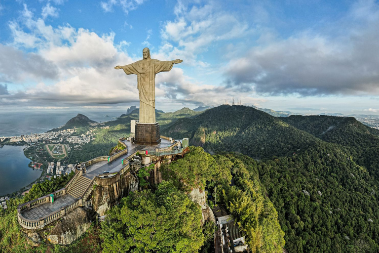 Passeio particular de helicóptero - Rio de janeiro em 20minPasseio de helicóptero privado - 20min (com transfer)