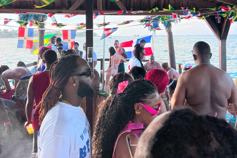 Punta Cana: Jamaican Party Boat w/ OPEN BAR And DJ (Adults) PRIVATE Punta Cana: Jamaican Party Boat Open Bar and Snacks