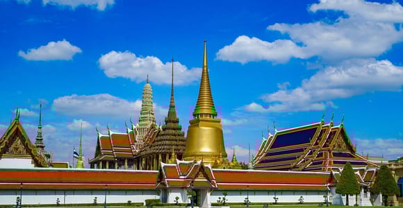 Bangkok: Grand Palace, Wat Pho, Wat Arun – Heilige & lokale Tour