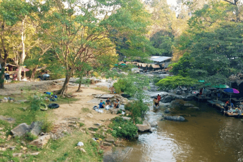 Pha Chor, cascade de Mae Klang et lac de Pong Jo (excursion privée)