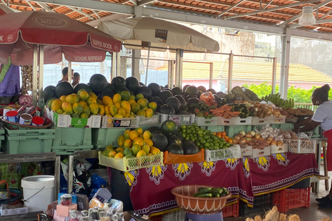 City Tour in Praia: Guided tour of the city of Praia with a local guide Solo City Tour