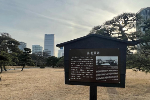 Tóquio : Excursão guiada a pé pelo jardim japonês em Hama RikyuExcursão a pé guiada nos Jardins de Hama Rikyu