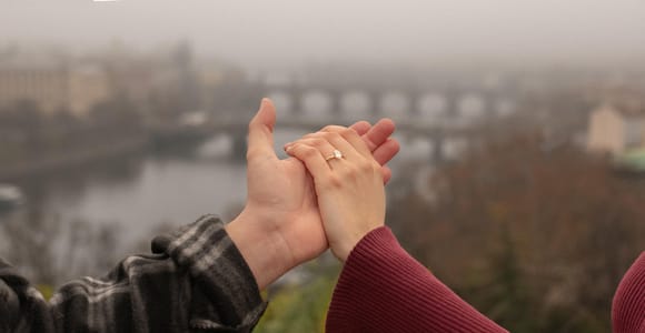 Photo Session in Prague:Shots with Iconic Landmarks