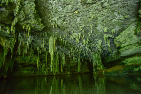 Vanuit Krabi: Kajakavontuur in de zeegrot van Bor Thor voor een hele dag