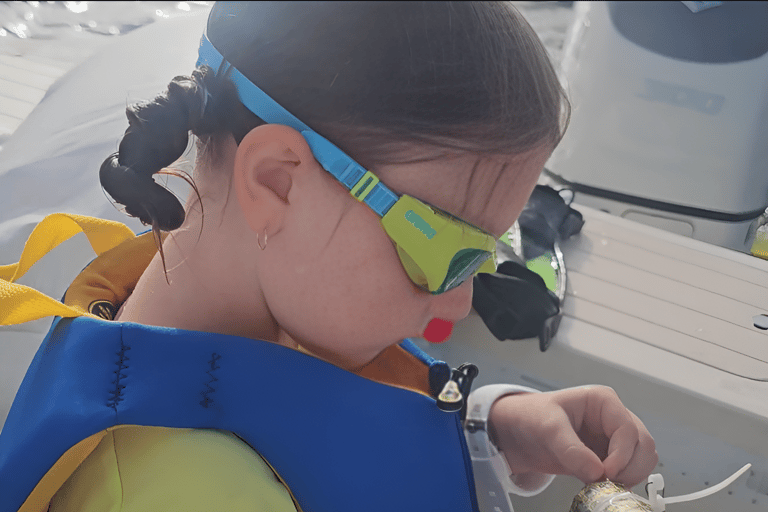 Crystal River: Guided Manatee Tour Heated Boat Free Photos