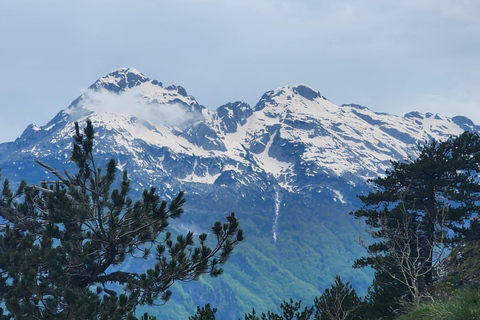 阿尔巴尼亚周边 10 天导游游（半食宿基地）