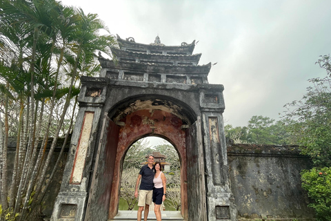 Da Nang: Tour della città di Hue con Hai Van Pass e Fiume dei Profumi