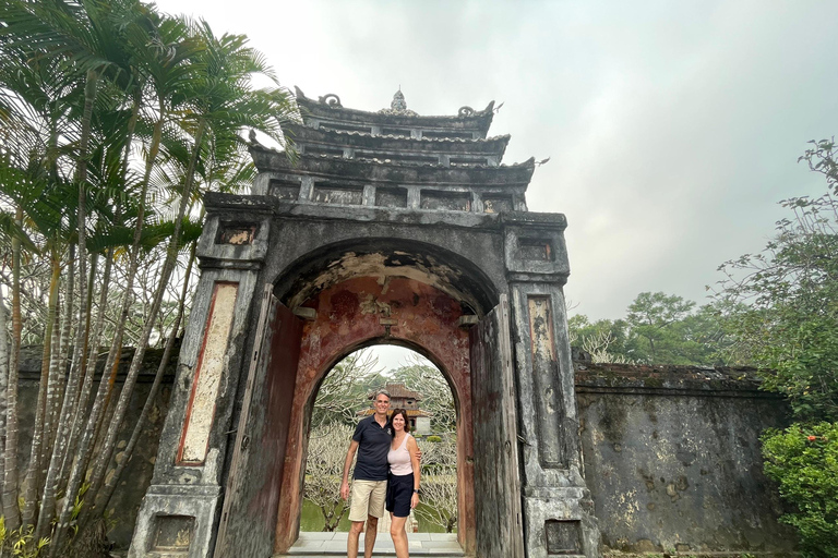 Da Nang: Tour della città di Hue con Hai Van Pass e Fiume dei Profumi