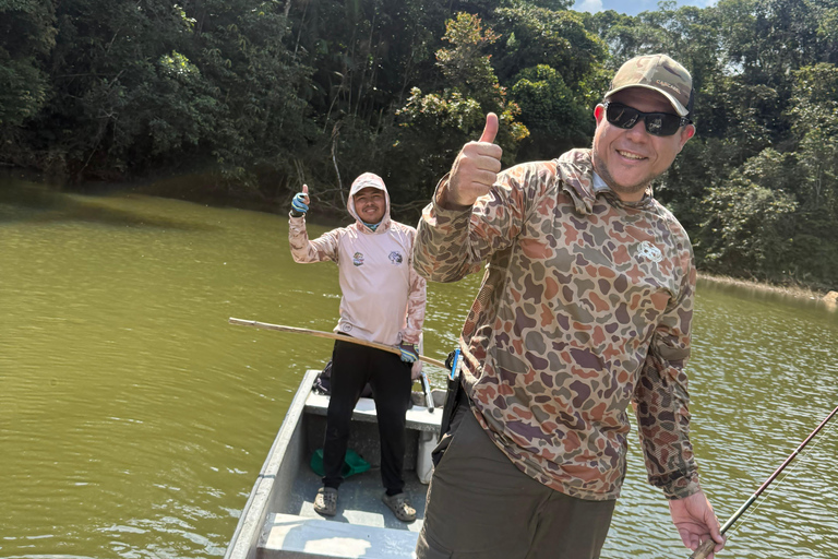 Guatapé: All-inclusive private fishing experience (24-hour advance booking) Guatapé: All-inclusive sport fishing experience (24-hour advance booking)