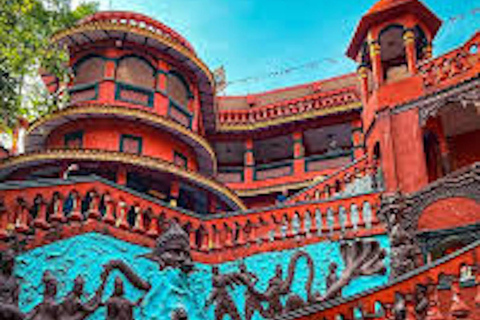 Pokhara: Guided City Tour with Phewa Lake Boat Ride