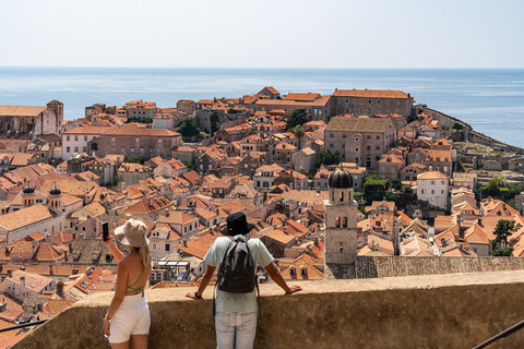 Tour a piedi delle mura della città, dello Stradun e della città vecchia di DubrovnikTour con guida locale che parla la tua lingua