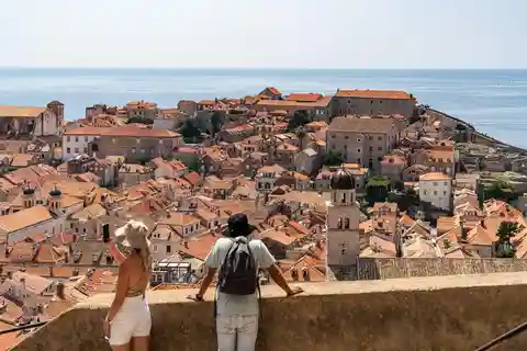 Dubrovnik: History Walk Through City Walls and Old Town