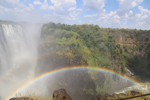 Victoria Falls Guided Tour with High Tea