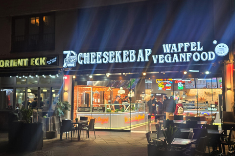 Berlin: Nightlife - Street Food - Guided Segway Tour with Maximum Fun