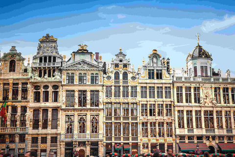 From Brussels: Brussels Tour with Waterloo and Atomium Stop