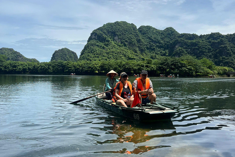 HOA LU - BAI DINH - TRANG AN - CAVERNA MUA DE NINH BINH