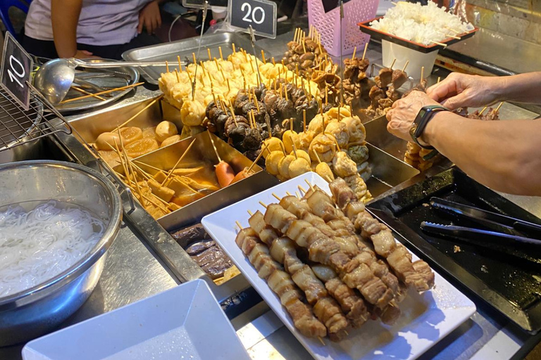 Phuket: Sunset, Old Town & Night Market Tour Phuket: Sunset, Viewpoints, and Night Market Tour