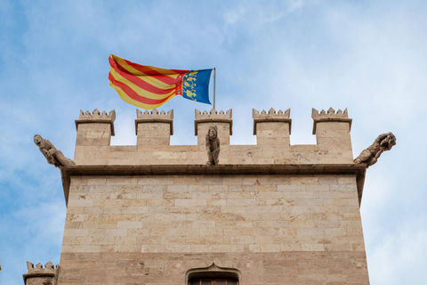 Free walking Tour Valencia Essentials with local guides