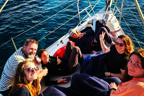 Bonifacio by sailboat 7h: Luxury, Relaxation and Sublime Landscapes Bonifacio by sailboat 7h: Luxury, Relaxation, and Sublime Landscapes