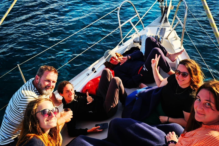 Bonifacio by sailboat 7h: Luxury, Relaxation and Sublime Landscapes Bonifacio by sailboat 7h: Luxury, Relaxation, and Sublime Landscapes