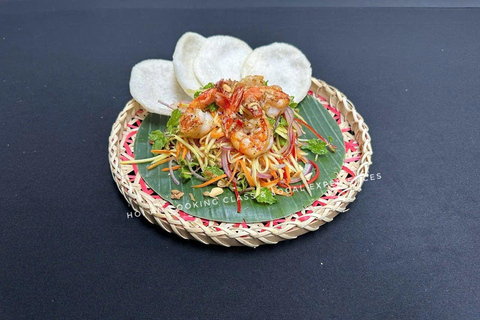 Hoi An Cooking Class with Organic Farm & Local Market