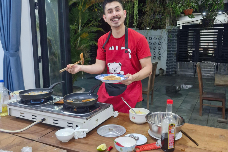 Hoi An: Authentic Vietnamese Cooking Class & Market Tour Hoi An: Authentic Vietnamese Cooking Class & Market Tour