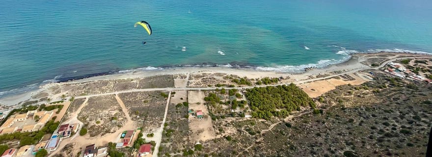 Alicante: Tandem Paragliding Experience